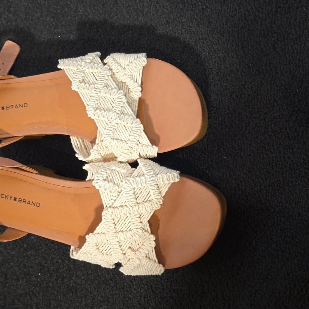 Lucky Brand sandals - Picture 3 of 8